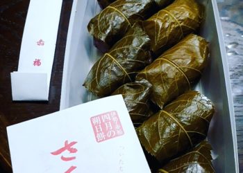 ４月　百花の女王。