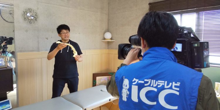 骨イメージしながらストレッチ ICC一宮